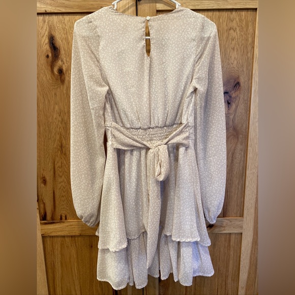 Japna Light Tan Animal Leopard Print Long Sleeve Tiered Mini Dress - Picture 4 of 6